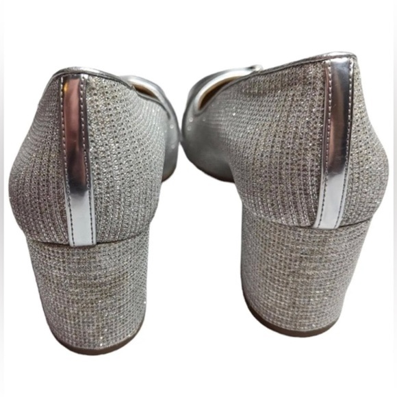 MICHAEL MICHAEL KORS Jilly silver metallic shimmer MK logo buckle Pumps  size 10 - Picture 3 of 3